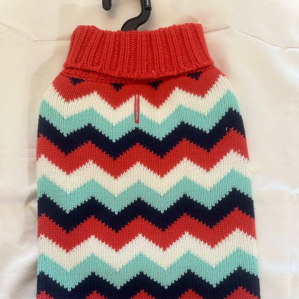 Melon Chevron Sweater 14”